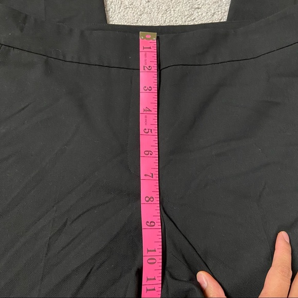 KARL LAGERFELD Women’s Black Tapered Pants Trousers Size 8 or 10 - Picture 8 of 9